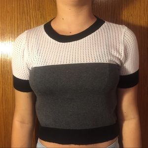 Forever 21 Cropped Sweater Shirt